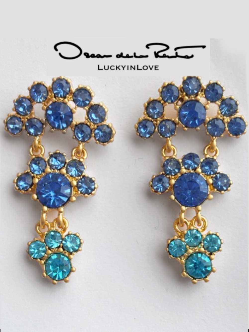 Oscar de la Renta Arch
Cascading Crystal Shades of Blue Chandelier
Drop Earrings